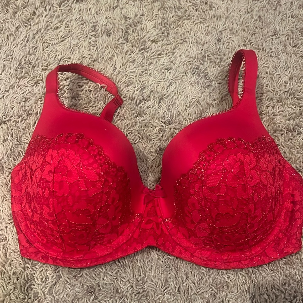 Victoria’s Secret 34DDD